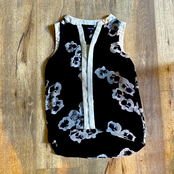 Ellen Tracy sheer floral top size small - Picture 9 of 9